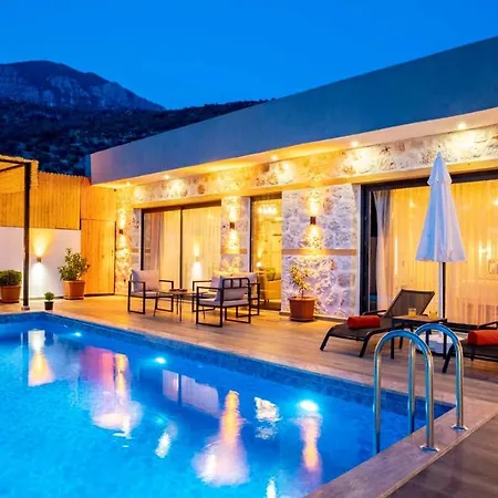 Villa Macra *